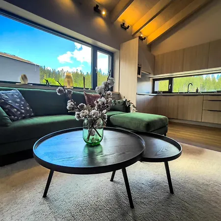 Eliska - Modern Loft On The Slope Διαμέρισμα Ruzomberok